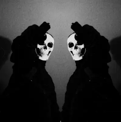 Обкладинка: MURDERER — DudePlaya