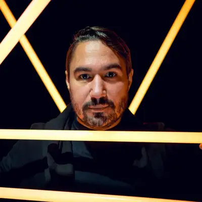Обкладинка: Якщо темно світи (Ніколи не здавайся) — Gabriel Konovarro