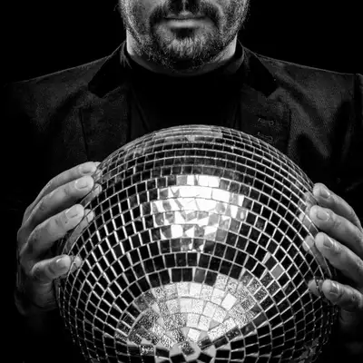 Обкладинка: Дай мені шанс (Синій лід) — Gabriel Konovarro