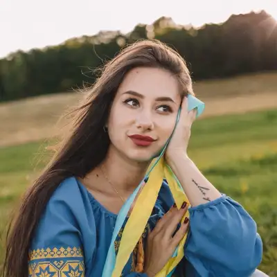 Обкладинка: Одна Єдина — Яна Сіробаба