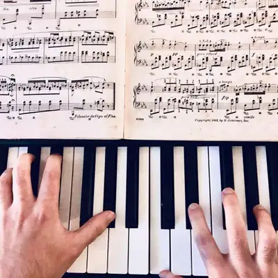 Обкладинка: Leontovych: Carol of the bells (advanced) — Mykola Leontovych